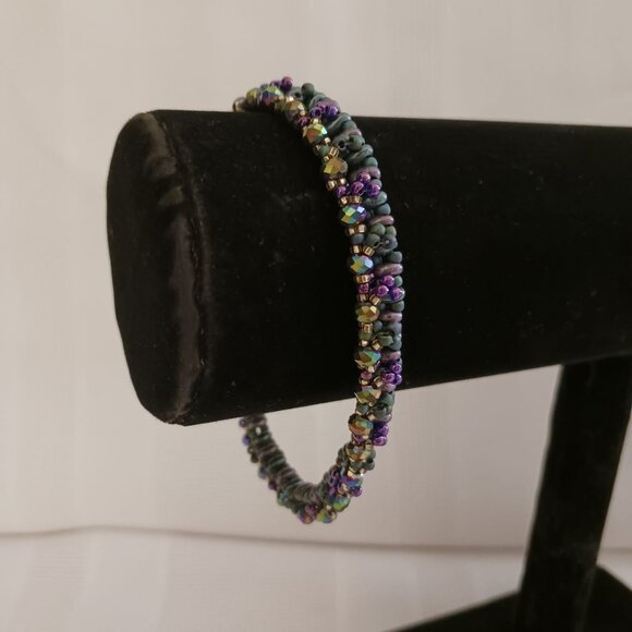 Beaded Necklace, Bracelet and Earrings Set - Picture 7 of 10